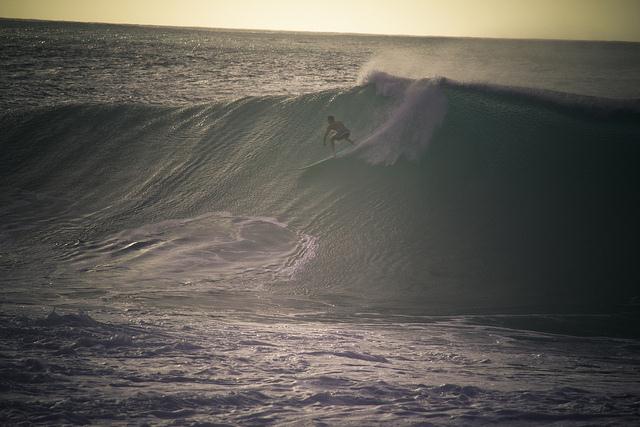North Shore Surfing