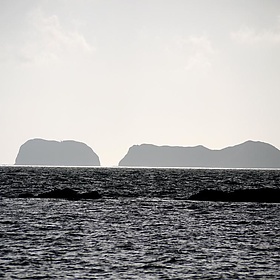 Misty island outside Costa Rica - Magnus Bråth