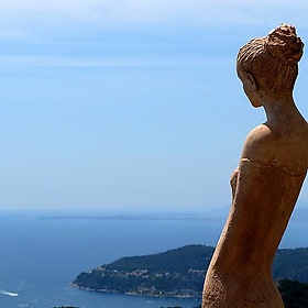 Gazing out from the Jardin Exotique - wit