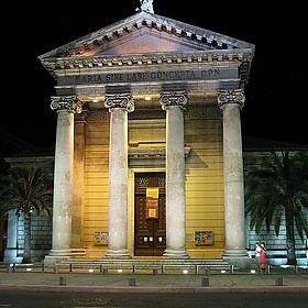 Eglise Notre Dame du Port; Nice - wit