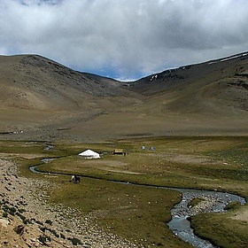 India - Ladakh - Trekking - 060 -Rajung Karu looking towards Kyamuri La pass - mckaysavage