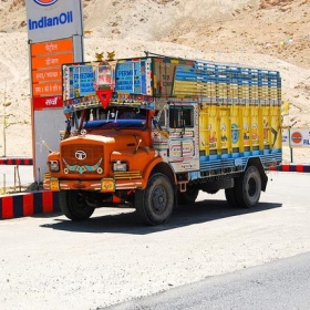 DIY Magic - dustin larimer