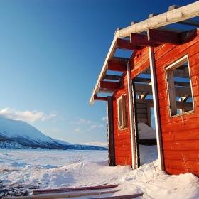 Frozen lake - Torneträsk - bjaglin