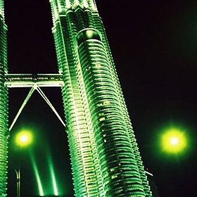 PETRONAS TWIN TOWER, MALAYSIA - AZRI_fi