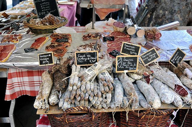 Place Richelme market